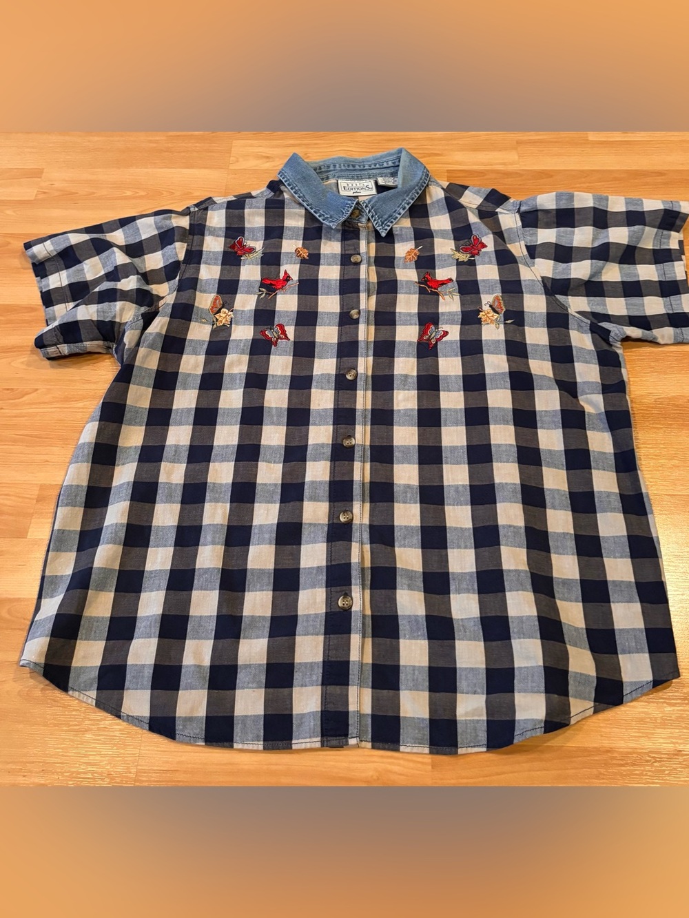 Basic Editions Vintage Button Down Short-Sleeve Shirt with Embroidery -Fall